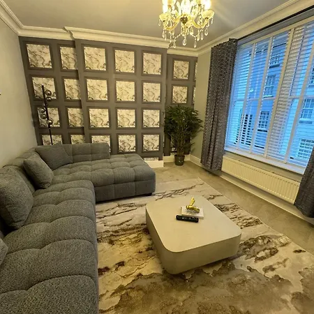 Bounty Town House Cumbria * ווייט הייבן